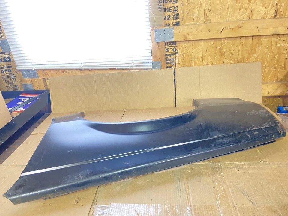 Guardabarros izquierdo GM 10023342 1982-1986 Skyhawk Firenza -- Nuevo de Lote Antiguo OEM Foto 4 de 4