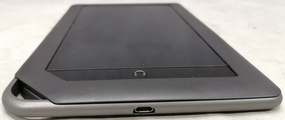 Barnes & Noble Nook Color BNRV200 7" (1GHz Dual-Core/1GB RAM/16GB Storage) - Image 2 of 4