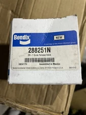 BENDIX  QUICK RELEASE VALVE 288251N