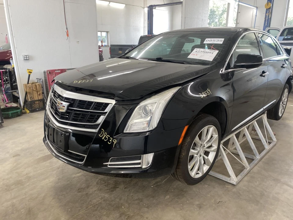 Used Front Right Seat Belt Front fits: 2016 Cadillac Xts passenger retractor Fro Foto 2 de 4