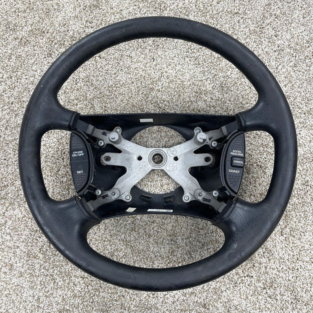 Funda De Volante De Cuero Genuino Para Dodge RAM 1500/2500/3500 1994-2001 – DIY, Negra Y Antideslizante