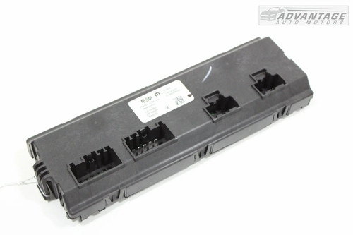 2017-24 CHRYSLER PACIFICA FRONT LEFT DRIVER SIDE SEAT MEMORY CONTROL MODULE OEM - Picture 2 of 9