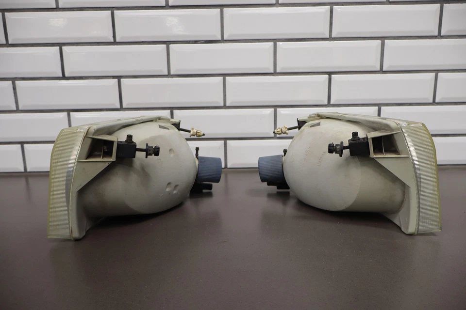 Par de faros izquierda/derecha 00-04 Ford Excursion Super Duty OEM necesitan restauración Foto 4 de 4