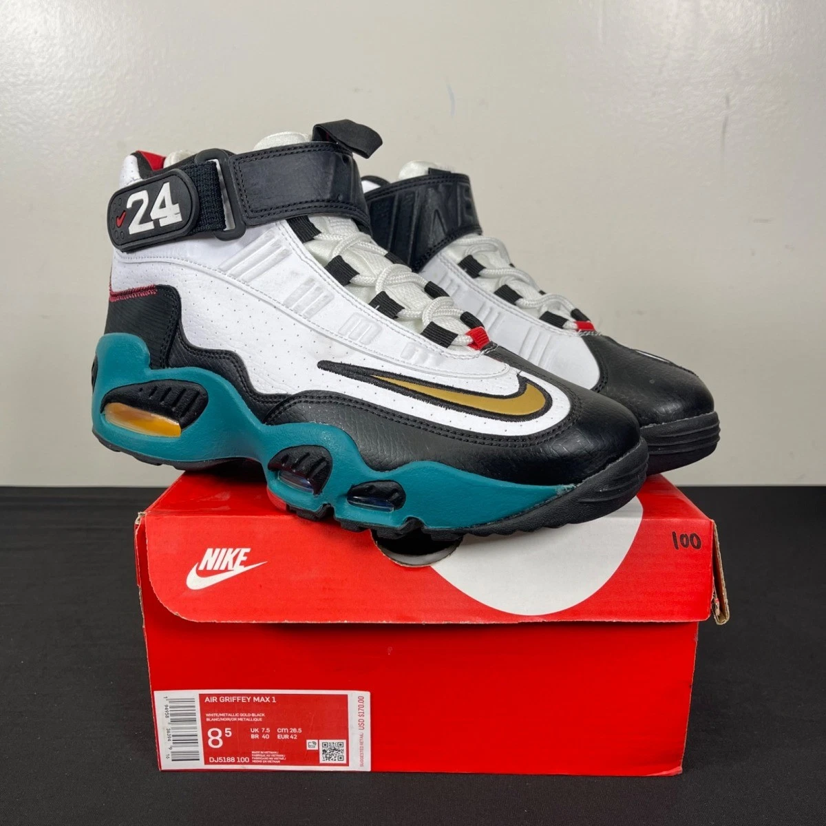Nike Air Griffey Max 1 Black Metallic for Sale | Authenticity