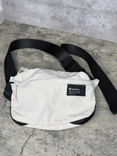 Lululemon Clean Lines Adjustable Belt Bag White Opal