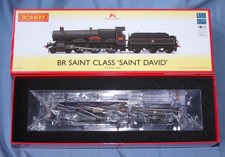 Hornby R30403 GWR Saint Class 4-6-0 Saint David No.2920 Era 4 OO Gauge BNIB