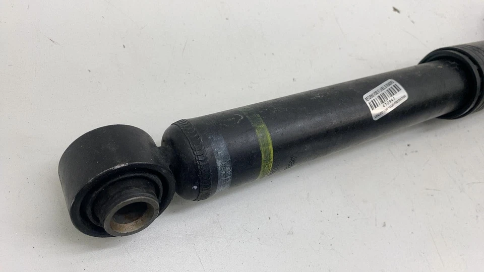 ⭕ 2016-2019 Toyota Prius Rear Left or Right Shock Strut Absorber OEM 48530-47110 - Image 3 of 4