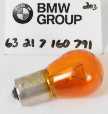 1 NEW Genuine BMW Motorcycle Auto Light Bulb Blinker Indicator 