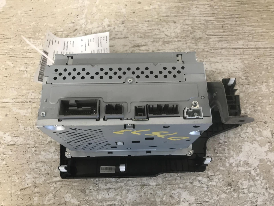 Pantalla de infoentretenimiento usada se adapta a: pantalla y panel de control Honda Fit 2015 5,00``` Foto 4 de 4