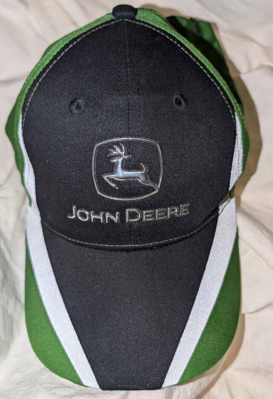 JOHN DEERE CINCINNATI CHROME LOGO GRAY STRIPE CAP HAT 