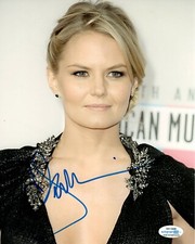Jennifer Morrison Sexy Autographed Signed 8x10 Photo ACOA #3