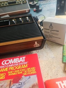 ATARI CX-2600 VIDEO COMPUTER SYSTEM VTG 1978 Original Box Tested Works Hot Bundl