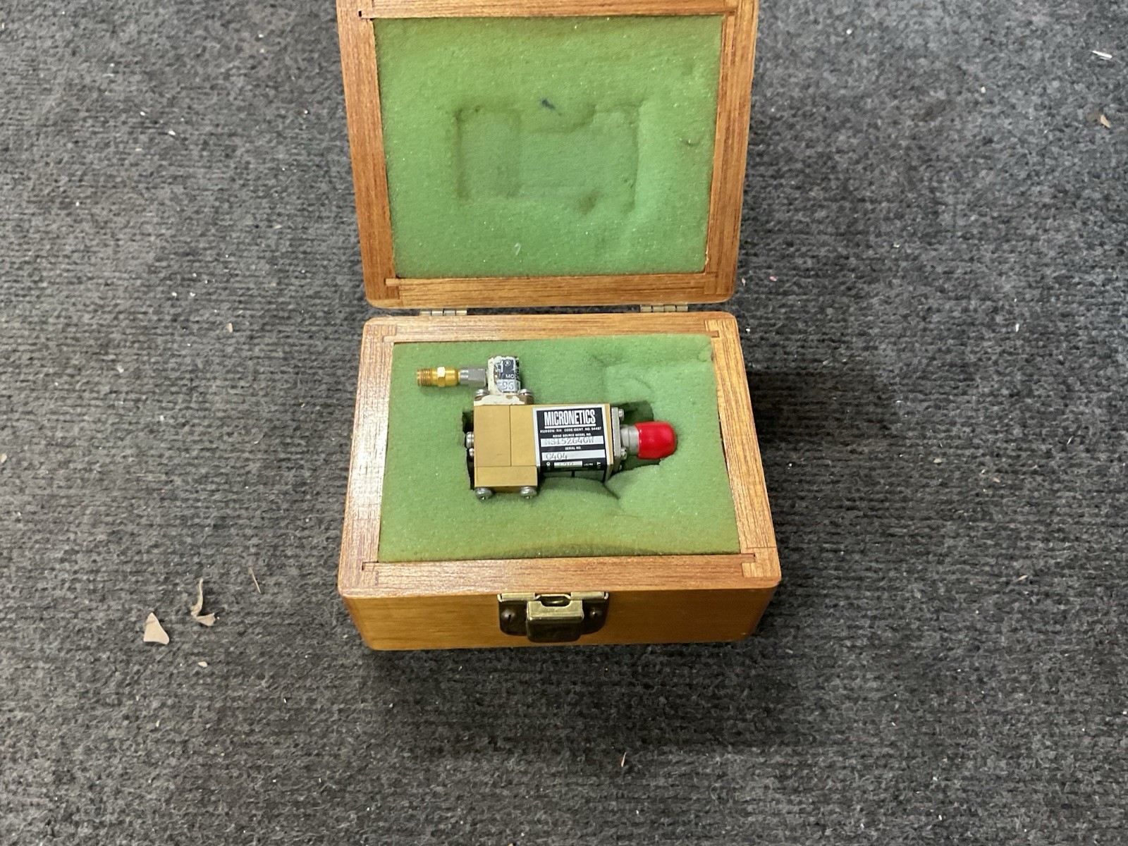 Micronetics NSI-52640W 26.5-40GHz Waveguide Noise Source 23dB ENR UG-599/U