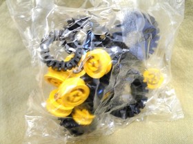 LEGO MindStorms Robotics Invention System: Lot Yellow Hubs and Tires #9719