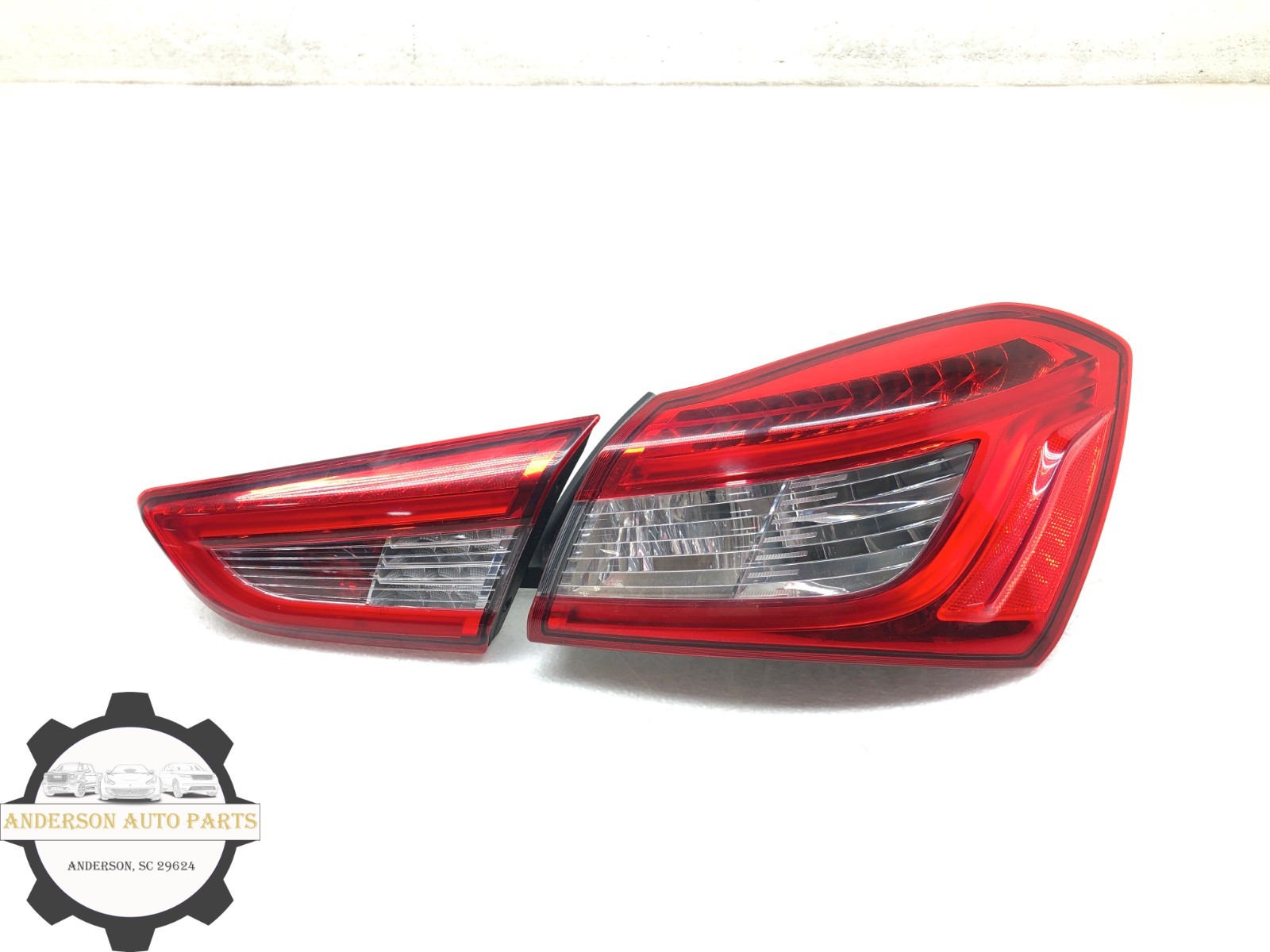 2014-2019 MASERATI GHIBLI RIGHT PASSENGER REAR INNER & OUTER TAILLIGHT SET OEM