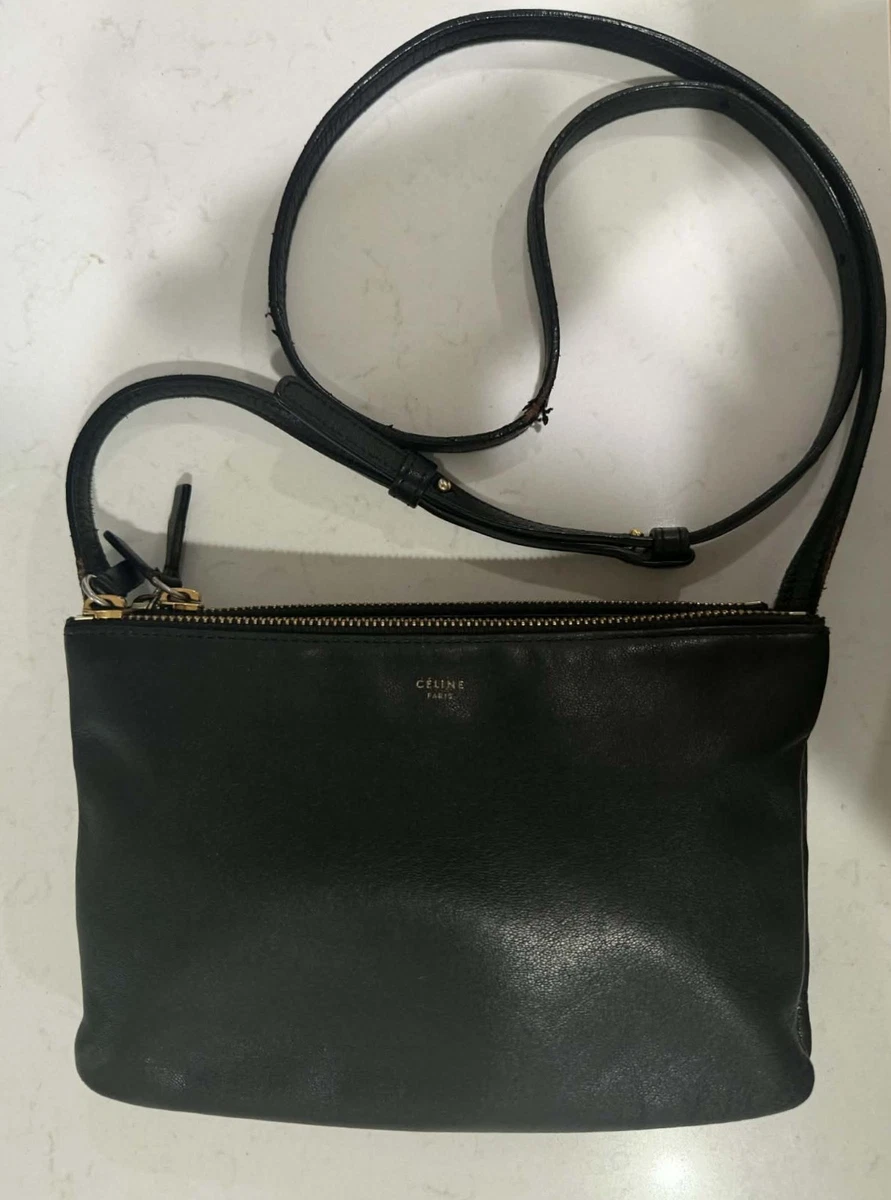 ショルダーバッグ celine trio small Celine Black Pebbled Leather Trio Small Crossbody Bag | Yoogi's Closet