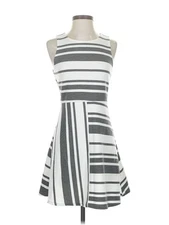 Olive and Oak Women Gray Casual Dress S