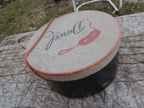 Darcel Exclusive Vintage Childs Hat in the original box & packing about. 6 1/2" - Picture 4 of 11