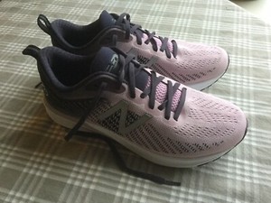 new balance 870 women pink