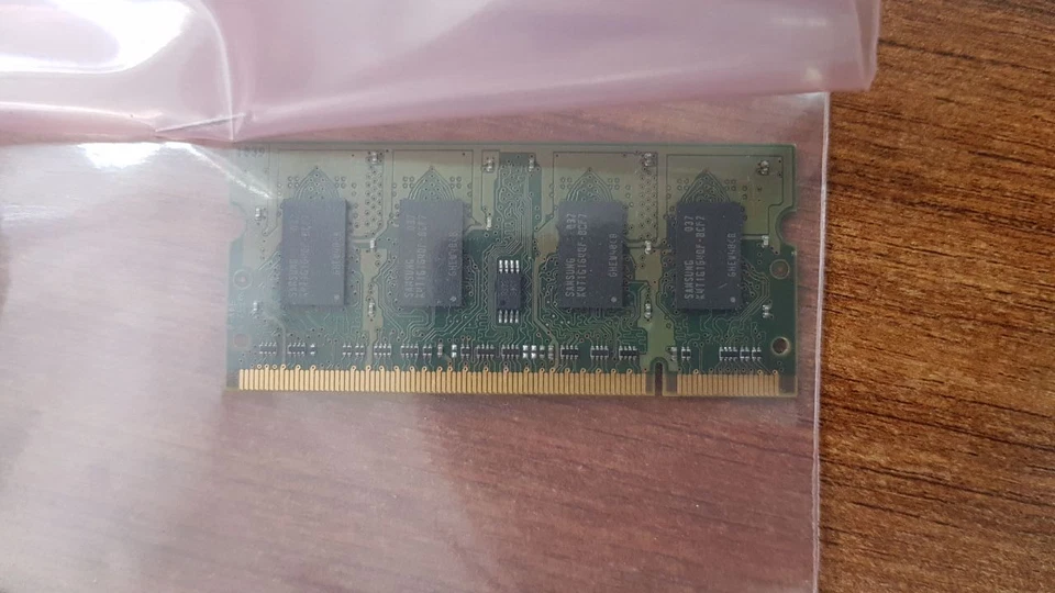 LOT OF 5 PCS. Samsung M470T2864FB3-CF7 1GB PC2-6400S DDR2 800 MHz Memory RAM - Image 2 of 2