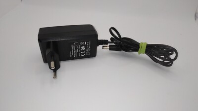 Flypower Switching Adapter Netzteil Stromkabel AC Adapter 100-240V