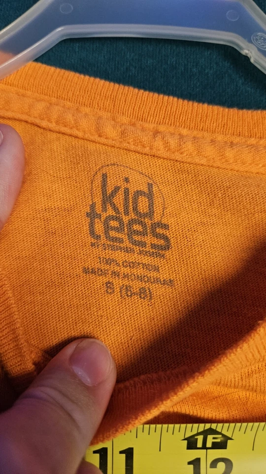 Детская рубашка Marvel Avengers - размер S 6-8 молодежная рубашка - Seavengers Ripley's  - Изображение 4 из 4