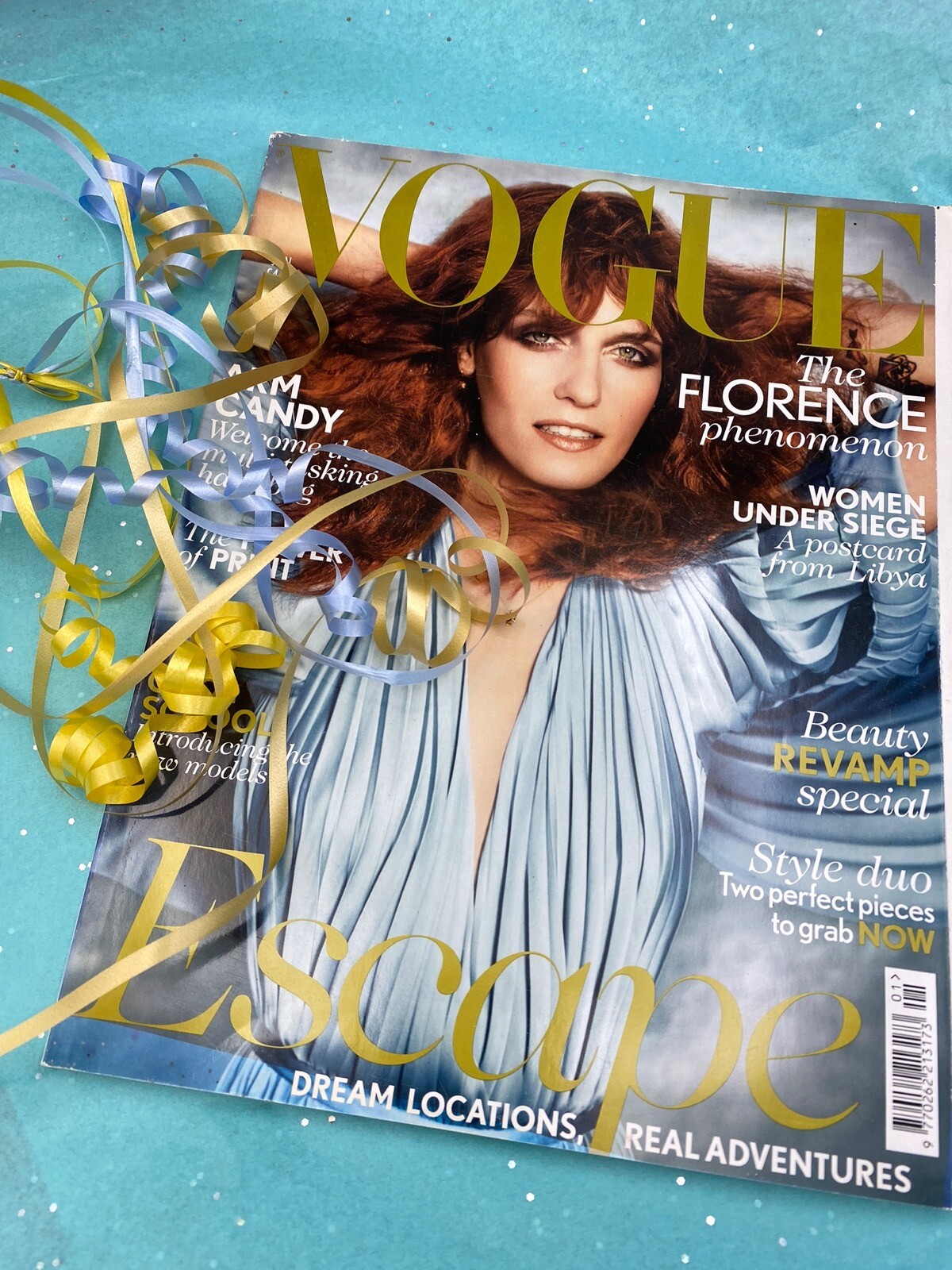 VOGUE Magazine 2012 January  FREE GIFT WRAP &  fast dispatch