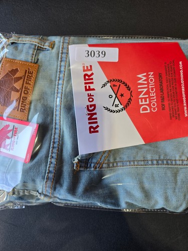 Pantalones de mezclilla Ring of Fire rectos rasgados azules estampados 31x30 nuevos con etiquetas - Imagen 12 de 12
