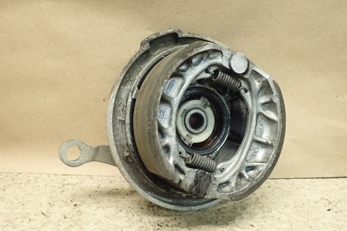 1986 HONDA CH80 ELITE BRAKE DRUM W/ PADS | eBay