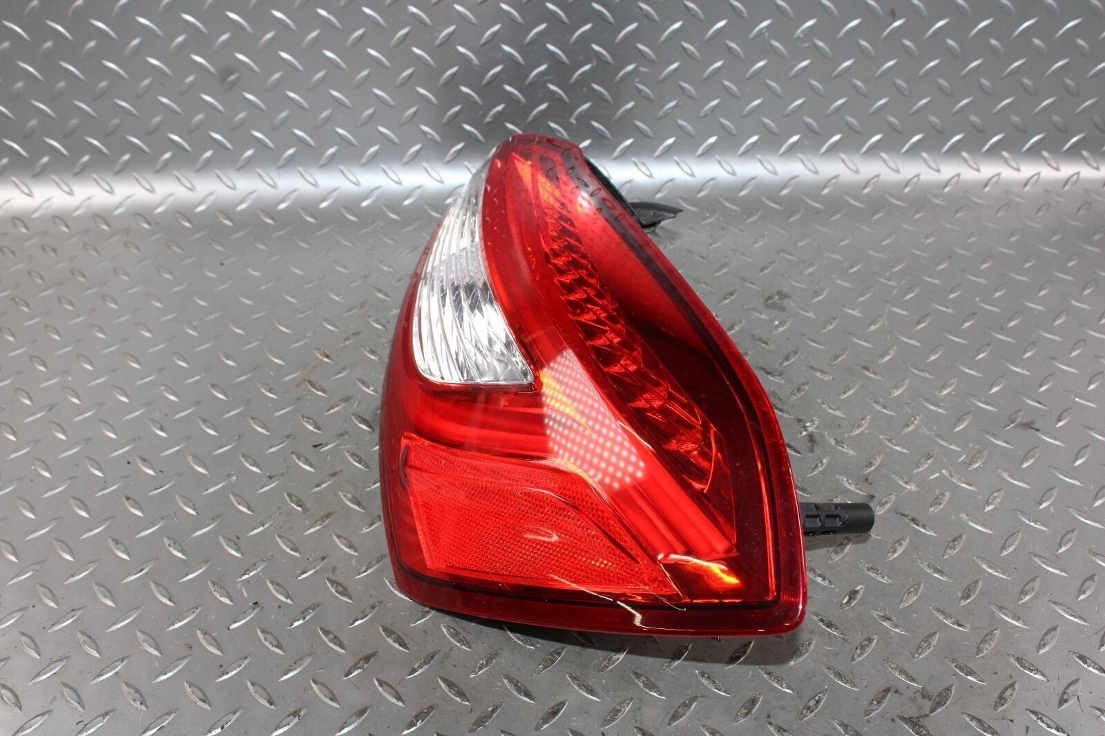 Maserati Ghibli 2014-2019 Right Tail light