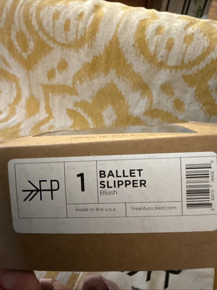 新鲜挑选芭蕾拖鞋腮红皮革 1 码婴儿鞋粉色美国全新带包装 — 第 3/4 张图片