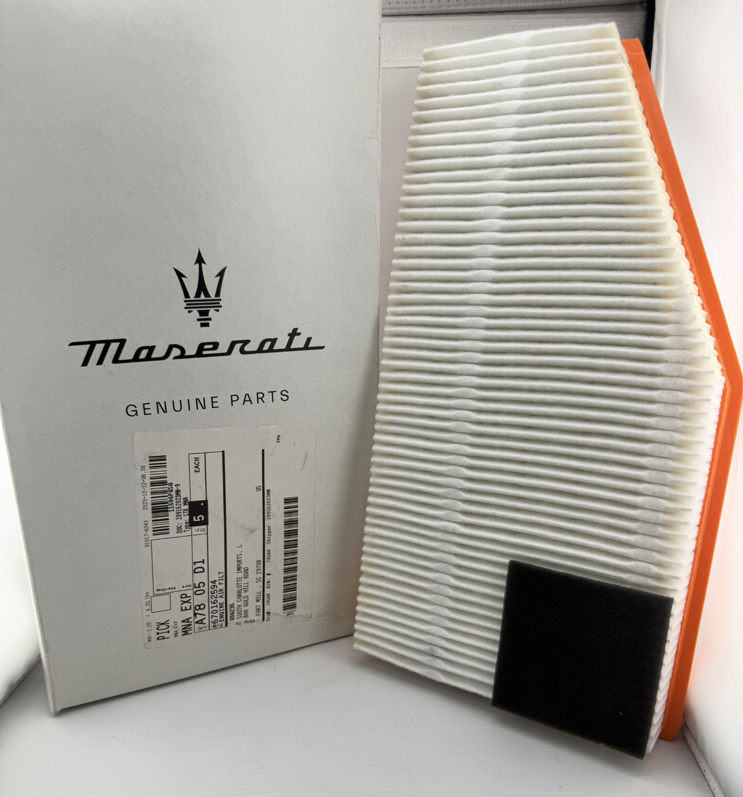 Genuine NEW OEM Maserati Engine Air Filter 670162594