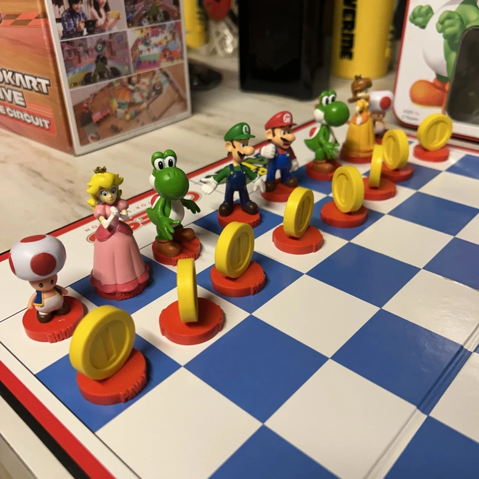 Super Mario Tin Chess Set Collectors Edition Nintendo 2009  - Image 2 of 4