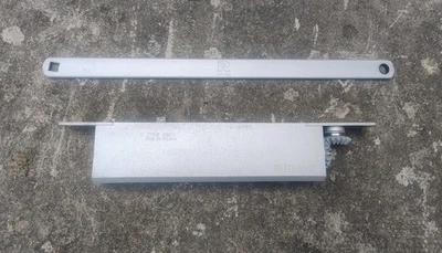 Rutland ITS.11204 verdeckter Türschließer - 120 kg - EN2-4 - KOSTENLOSER UK-Versand - Bild 1 von 4