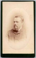 CDV Circa 1880s Edward Jeffery Bearded Man In Suit London