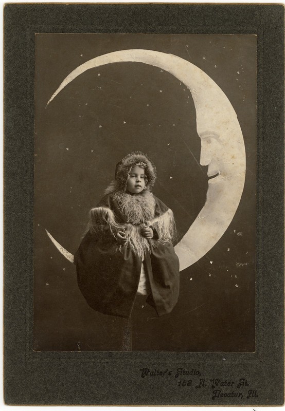 CABINET CARD OF THE "MAN IN THE MOON'S" DAUGHTER!  PAPERMOON PHOTO AT IT'S BEST!