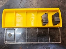 Qty 2 Kennametal NR 4125L NR4125L 2599550 KC5010 Grade Carbide Grooving Inserts