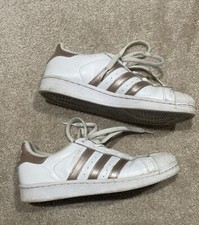 Tenis Adidas Superstar para mujer talla 7,5 oro rosa