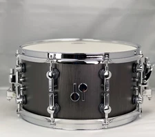 Sonor SQ2 13x7 Maple Medium Vintage Onyx Semi Gloss Snare Chrome Hardware