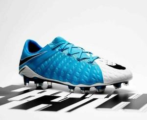 nike hypervenom phantom 3 blue