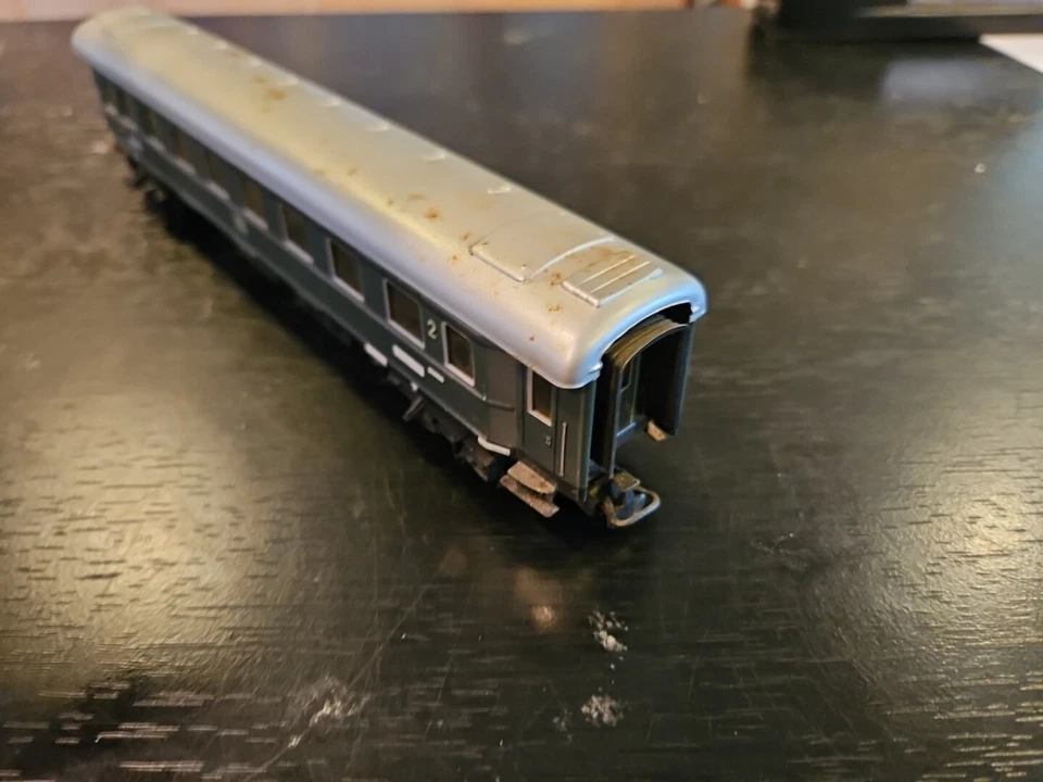 MARKLIN HO GUAGE PASSENGER CAR - Image 4 of 4