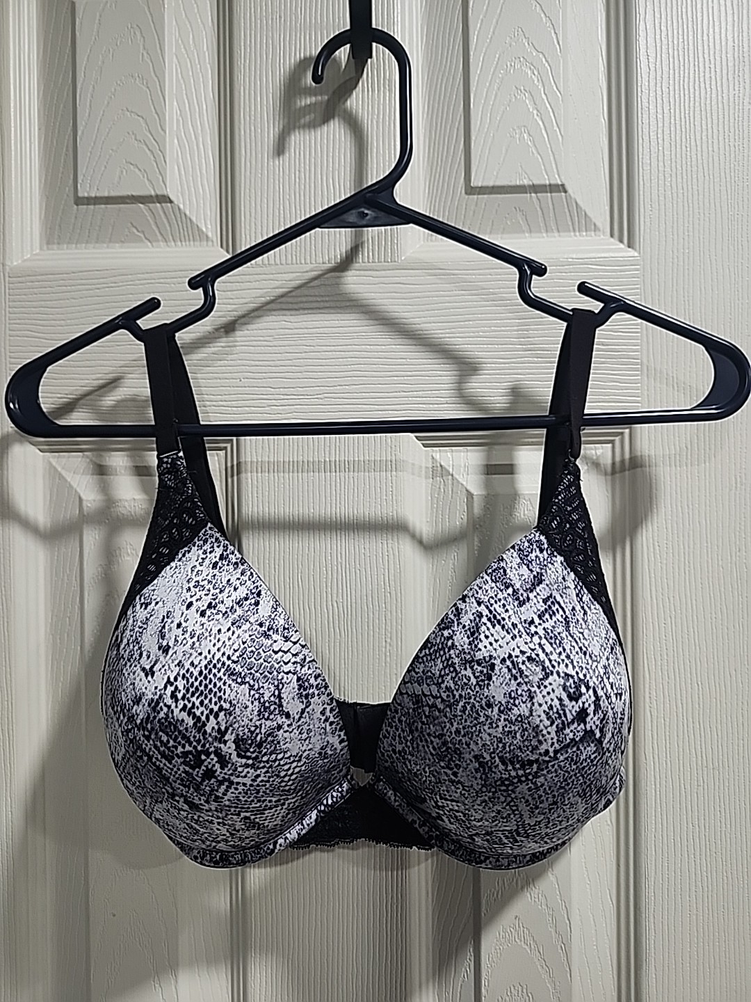 MAIDENFORM 38D PUSH UP BRA BLACK GRAY SNAKESKIN PRINT LACE Multiway STRAPS