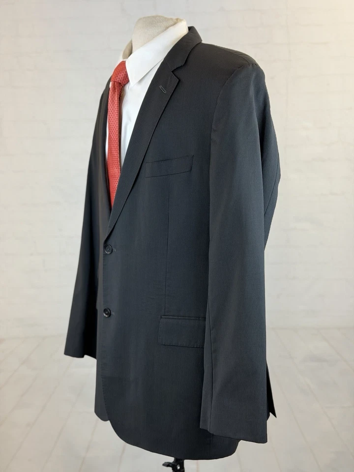 Blazer Hugo Boss Para Hombre Negro Rayas Super 100s Lana Dos Botones 48L $1,295 Foto 2 de 4