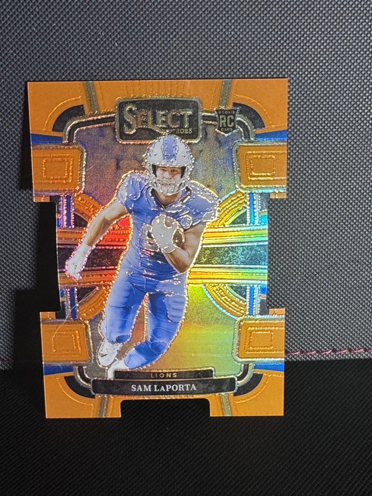 2023 Panini Select - Concourse Sam LaPorta #35 Orange Prizm Die-Cut /499 (RC)
