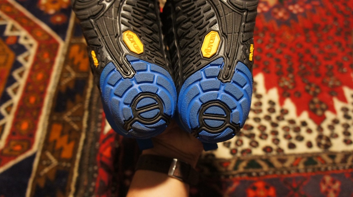 Vibram FiveFingers V-Train 2.0 20M7703 Mens Black/Blue US 7.5-8 EU