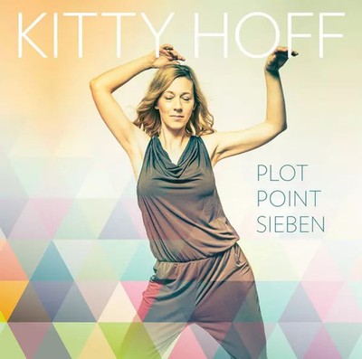 Plot Point Sieben, Kitty Hoff