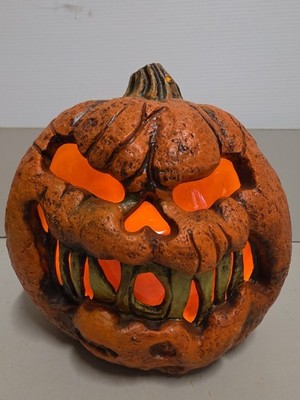 Rotten Flaming Pumpkin Timer LED Halloween Prop Light-Up Jack-O -Lantern Scary
