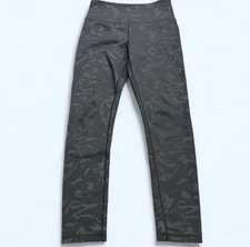 Zyia Active Women’s Size 4 Black/Grey Camo Leggings In EUC. Exercise Workout