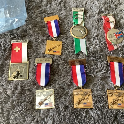 Seltenes Lot Schießmedaillen vom olympischen Schützen Malcolm Cooper USANA NPA SUIS
