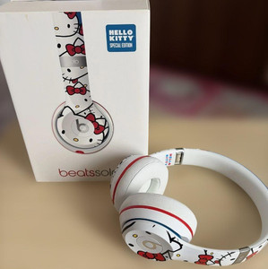 Beats Hello Kitty | eBay